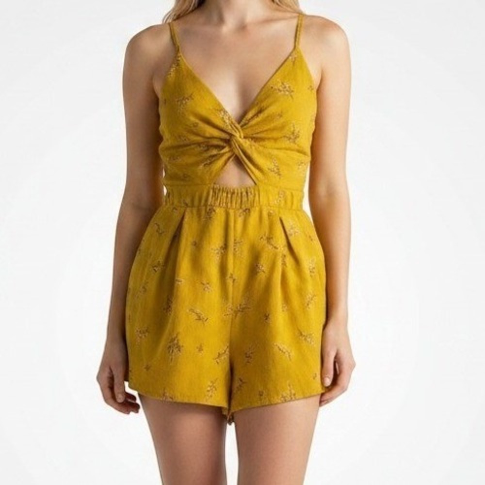 Iris Mustard Yellow Floral Cutout Tie Back Romper Small IP7267-SR398
